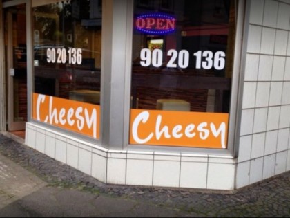 照片: Cheesy tasty Pizza